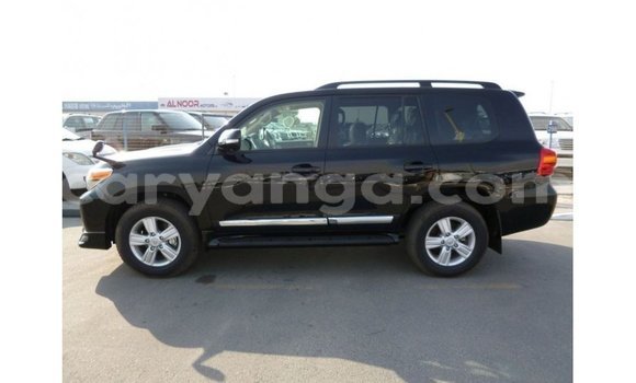 Buy Import Toyota Land Cruiser Black Car in Import - Dubai in Malawi Buy Import Toyota Land Cruiser Black Car in Import - Dubai in Malawi