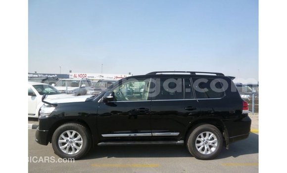 Buy Import Toyota Land Cruiser Black Car in Import - Dubai in Malawi Buy Import Toyota Land Cruiser Black Car in Import - Dubai in Malawi