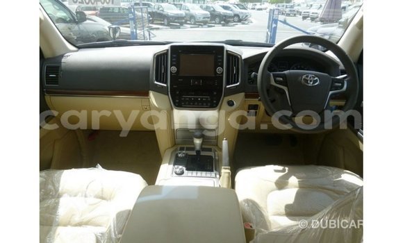 Acheter Import Voiture Toyota Land Cruiser Noir à Import - Dubai, Malawi Acheter Import Voiture Toyota Land Cruiser Noir à Import - Dubai, Malawi