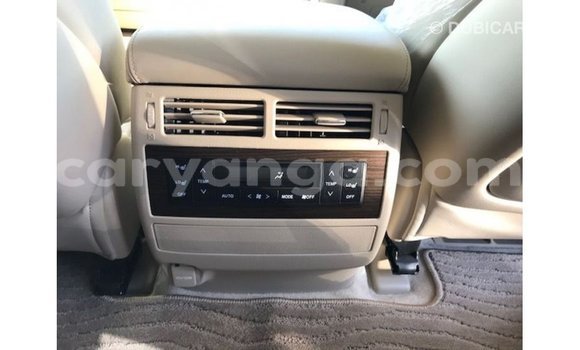 Nunua Imported Toyota Land Cruiser White Gari ndani ya Import - Dubai nchini Malawi Nunua Imported Toyota Land Cruiser White Gari ndani ya Import - Dubai nchini Malawi