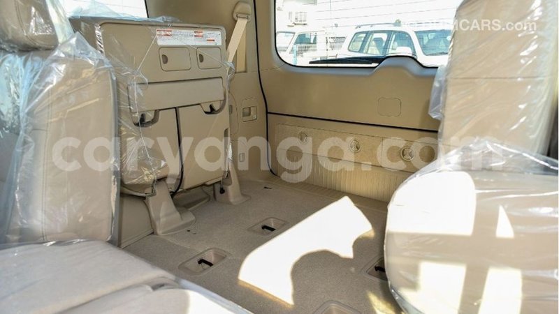 Big with watermark toyota land cruiser malawi import dubai 7622