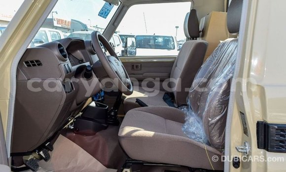 Buy Import Toyota Land Cruiser Beige Car in Import - Dubai in Malawi Buy Import Toyota Land Cruiser Beige Car in Import - Dubai in Malawi