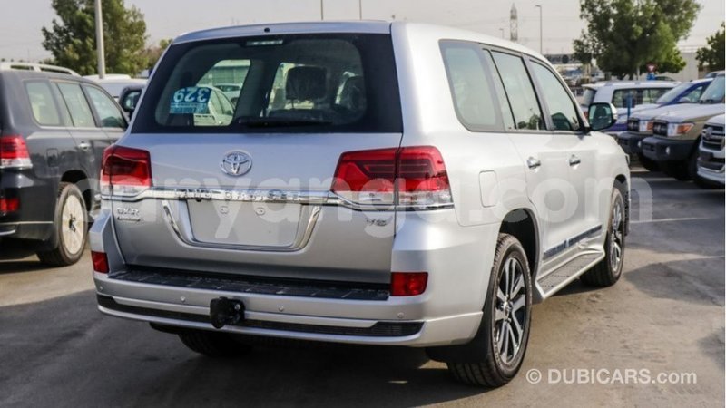 Big with watermark toyota land cruiser malawi import dubai 7629