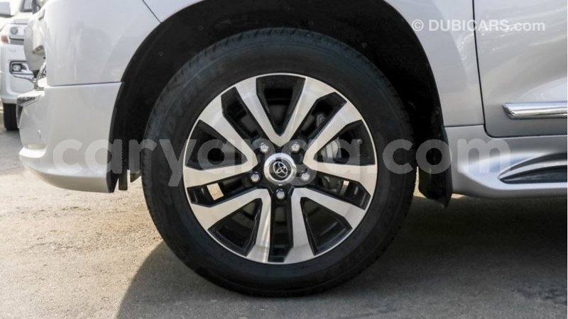 Big with watermark toyota land cruiser malawi import dubai 7629