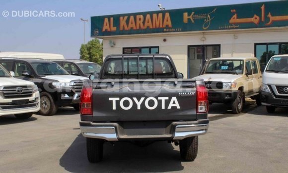 Nunua Imported Toyota Hilux Other Gari ndani ya Import - Dubai nchini Malawi Nunua Imported Toyota Hilux Other Gari ndani ya Import - Dubai nchini Malawi