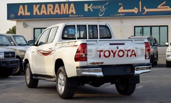 Buy Import Toyota Hilux White Car in Import - Dubai in Malawi Buy Import Toyota Hilux White Car in Import - Dubai in Malawi