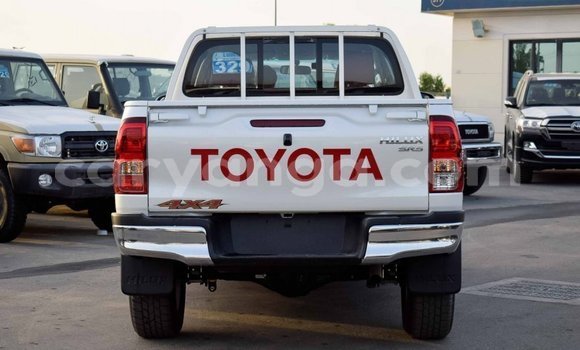 Buy Import Toyota Hilux White Car in Import - Dubai in Malawi Buy Import Toyota Hilux White Car in Import - Dubai in Malawi