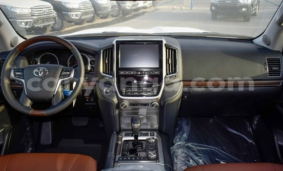 Buy Import Toyota Land Cruiser Black Car in Import - Dubai in Malawi Buy Import Toyota Land Cruiser Black Car in Import - Dubai in Malawi