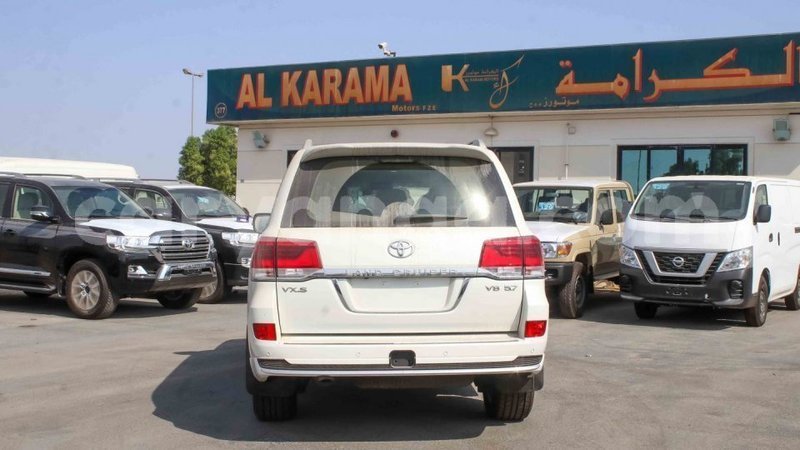 Big with watermark toyota land cruiser malawi import dubai 7640