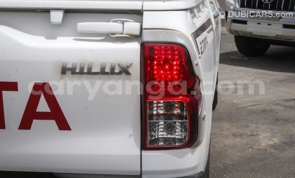 Buy Import Toyota Hilux White Car in Import - Dubai in Malawi Buy Import Toyota Hilux White Car in Import - Dubai in Malawi