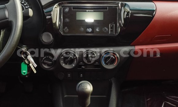 Buy Import Toyota Hilux White Car in Import - Dubai in Malawi Buy Import Toyota Hilux White Car in Import - Dubai in Malawi