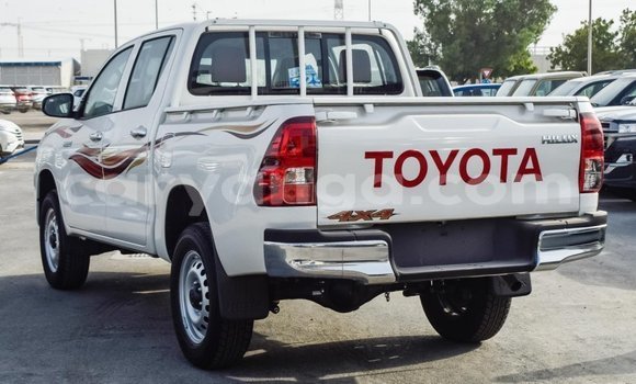 Buy Import Toyota Hilux White Car in Import - Dubai in Malawi Buy Import Toyota Hilux White Car in Import - Dubai in Malawi