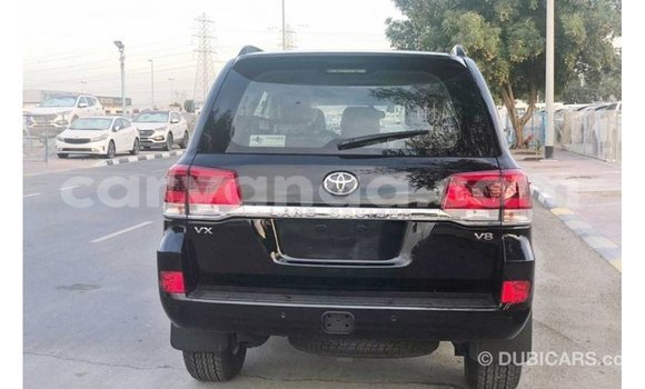 Buy Import Toyota Land Cruiser Black Car in Import - Dubai in Malawi Buy Import Toyota Land Cruiser Black Car in Import - Dubai in Malawi