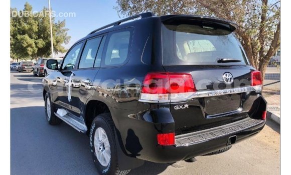 Buy Import Toyota Land Cruiser Black Car in Import - Dubai in Malawi Buy Import Toyota Land Cruiser Black Car in Import - Dubai in Malawi