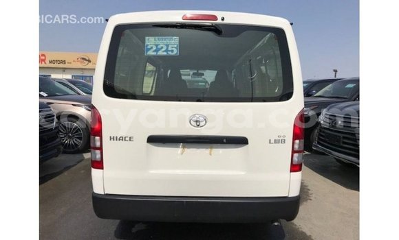 Buy Import Toyota Hiace White Car in Import - Dubai in Malawi Buy Import Toyota Hiace White Car in Import - Dubai in Malawi