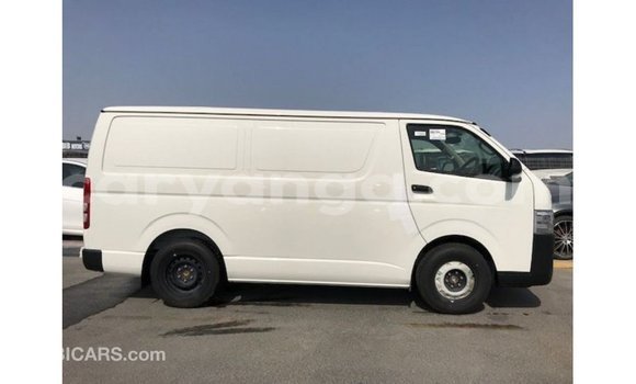 Buy Import Toyota Hiace White Car in Import - Dubai in Malawi Buy Import Toyota Hiace White Car in Import - Dubai in Malawi