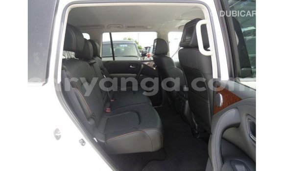 Buy Import Nissan Patrol White Car in Import - Dubai in Malawi Buy Import Nissan Patrol White Car in Import - Dubai in Malawi