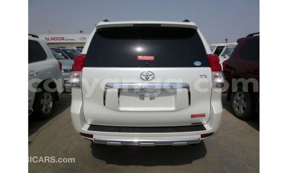 Acheter Import Voiture Toyota Prado Blanc à Import - Dubai, Malawi Acheter Import Voiture Toyota Prado Blanc à Import - Dubai, Malawi