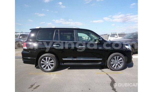 Acheter Import Voiture Toyota Land Cruiser Noir à Import - Dubai, Malawi Acheter Import Voiture Toyota Land Cruiser Noir à Import - Dubai, Malawi