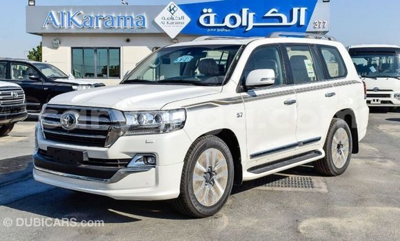 Buy Import Toyota Land Cruiser White Car in Import - Dubai in Malawi Buy Import Toyota Land Cruiser White Car in Import - Dubai in Malawi