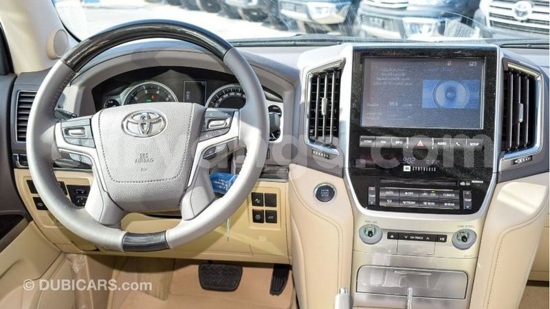 Big with watermark toyota land cruiser malawi import dubai 7672