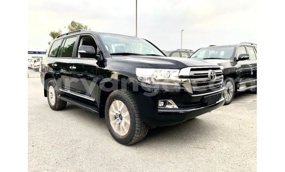 Acheter Import Voiture Toyota Land Cruiser Noir à Import - Dubai, Malawi Acheter Import Voiture Toyota Land Cruiser Noir à Import - Dubai, Malawi