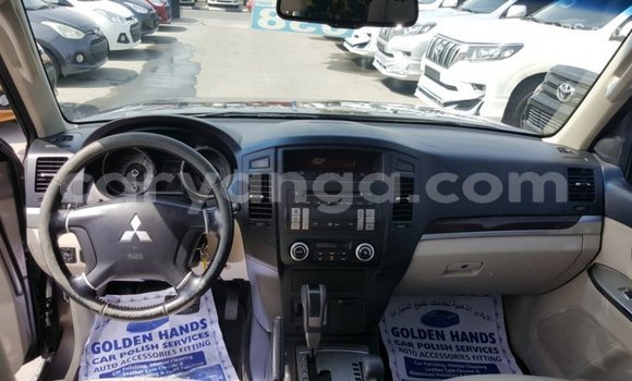 Buy Import Mitsubishi Pajero Brown Car in Import - Dubai in Malawi Buy Import Mitsubishi Pajero Brown Car in Import - Dubai in Malawi