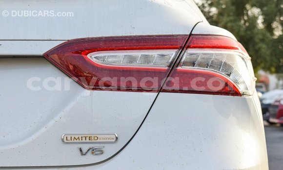 Buy Import Toyota Camry White Car in Import - Dubai in Malawi Buy Import Toyota Camry White Car in Import - Dubai in Malawi