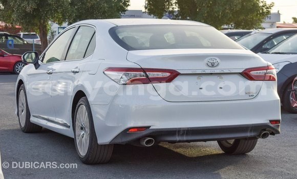 Buy Import Toyota Camry White Car in Import - Dubai in Malawi Buy Import Toyota Camry White Car in Import - Dubai in Malawi