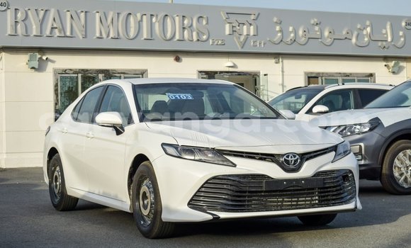 Buy Import Toyota Camry White Car in Import - Dubai in Malawi Buy Import Toyota Camry White Car in Import - Dubai in Malawi