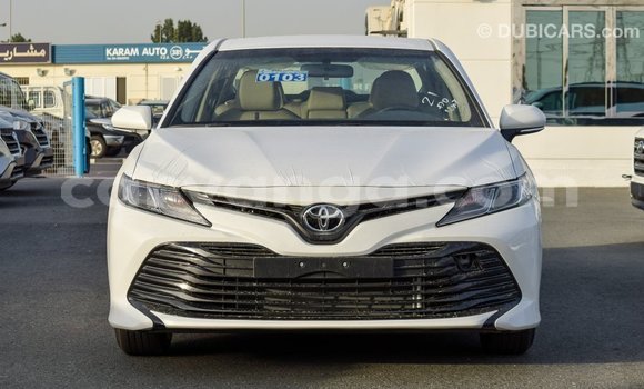 Buy Import Toyota Camry White Car in Import - Dubai in Malawi Buy Import Toyota Camry White Car in Import - Dubai in Malawi