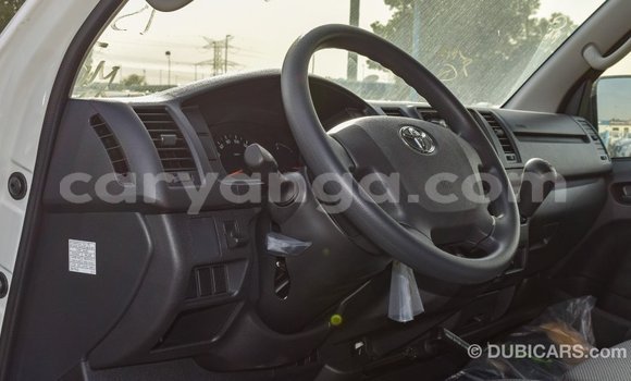 Buy Import Toyota Hiace White Car in Import - Dubai in Malawi Buy Import Toyota Hiace White Car in Import - Dubai in Malawi
