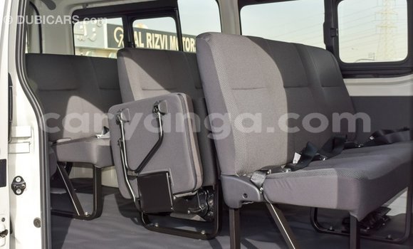 Buy Import Toyota Hiace White Car in Import - Dubai in Malawi Buy Import Toyota Hiace White Car in Import - Dubai in Malawi