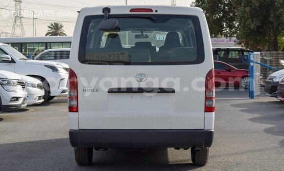 Buy Import Toyota Hiace White Car in Import - Dubai in Malawi Buy Import Toyota Hiace White Car in Import - Dubai in Malawi