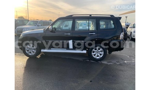 Buy Import Mitsubishi Pajero Black Car in Import - Dubai in Malawi Buy Import Mitsubishi Pajero Black Car in Import - Dubai in Malawi