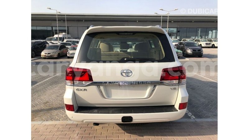 Big with watermark toyota land cruiser malawi import dubai 7697