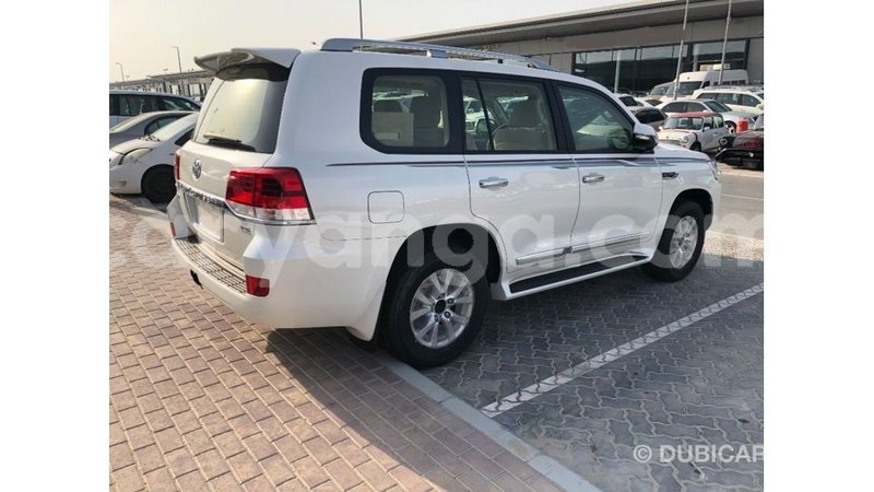 Big with watermark toyota land cruiser malawi import dubai 7698