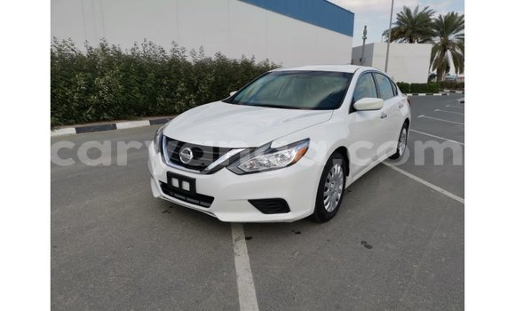 Buy Import Nissan Altima White Car in Import - Dubai in Malawi Buy Import Nissan Altima White Car in Import - Dubai in Malawi