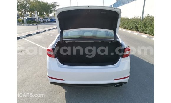 Buy Import Hyundai Sonata White Car in Import - Dubai in Malawi Buy Import Hyundai Sonata White Car in Import - Dubai in Malawi
