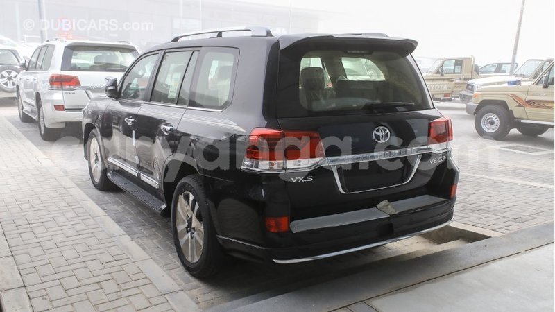 Big with watermark toyota land cruiser malawi import dubai 7707