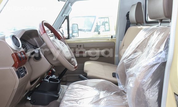 Buy Import Toyota Land Cruiser Beige Car in Import - Dubai in Malawi Buy Import Toyota Land Cruiser Beige Car in Import - Dubai in Malawi