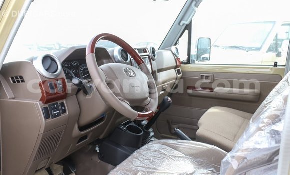 Buy Import Toyota Land Cruiser Beige Car in Import - Dubai in Malawi Buy Import Toyota Land Cruiser Beige Car in Import - Dubai in Malawi