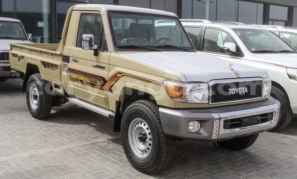 Buy Import Toyota Land Cruiser Beige Car in Import - Dubai in Malawi Buy Import Toyota Land Cruiser Beige Car in Import - Dubai in Malawi