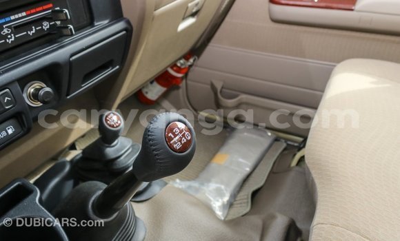 Buy Import Toyota Land Cruiser Beige Car in Import - Dubai in Malawi Buy Import Toyota Land Cruiser Beige Car in Import - Dubai in Malawi
