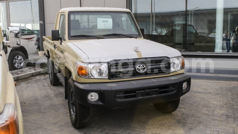 Big with watermark toyota land cruiser malawi import dubai 7714