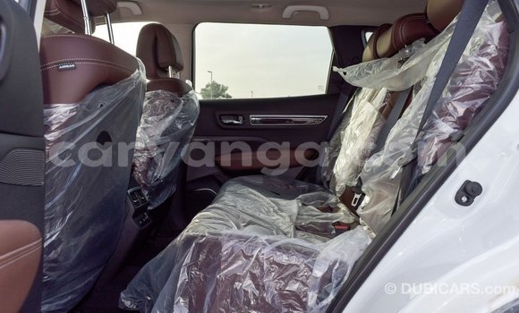 Buy Import Renault Koleos White Car in Import - Dubai in Malawi Buy Import Renault Koleos White Car in Import - Dubai in Malawi