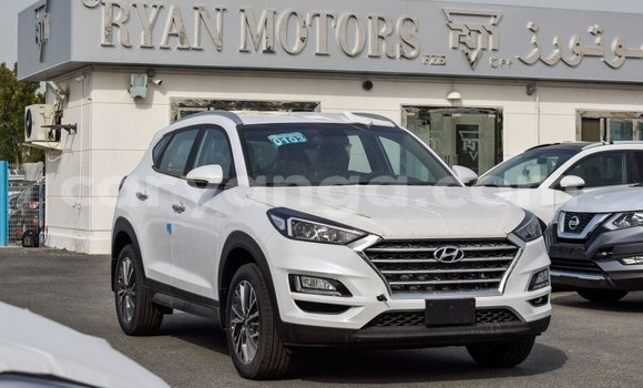 Buy Import Hyundai Tucson White Car in Import - Dubai in Malawi Buy Import Hyundai Tucson White Car in Import - Dubai in Malawi