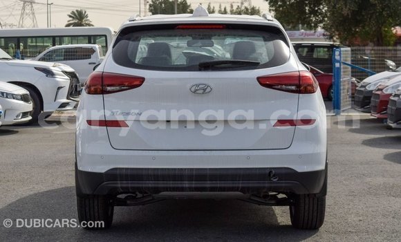 Buy Import Hyundai Tucson White Car in Import - Dubai in Malawi Buy Import Hyundai Tucson White Car in Import - Dubai in Malawi