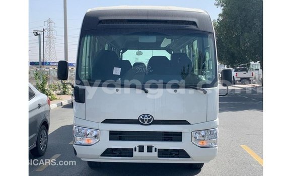 Buy Import Toyota Coaster White Car in Import - Dubai in Malawi Buy Import Toyota Coaster White Car in Import - Dubai in Malawi