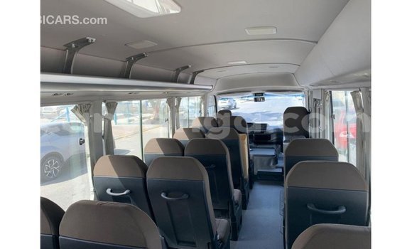 Buy Import Toyota Coaster White Car in Import - Dubai in Malawi Buy Import Toyota Coaster White Car in Import - Dubai in Malawi
